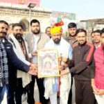 देशनोक में विधायक टी. राजा सिंह का भव्य स्वागत, तलवार व साफा पहनाकर किया सम्मान…